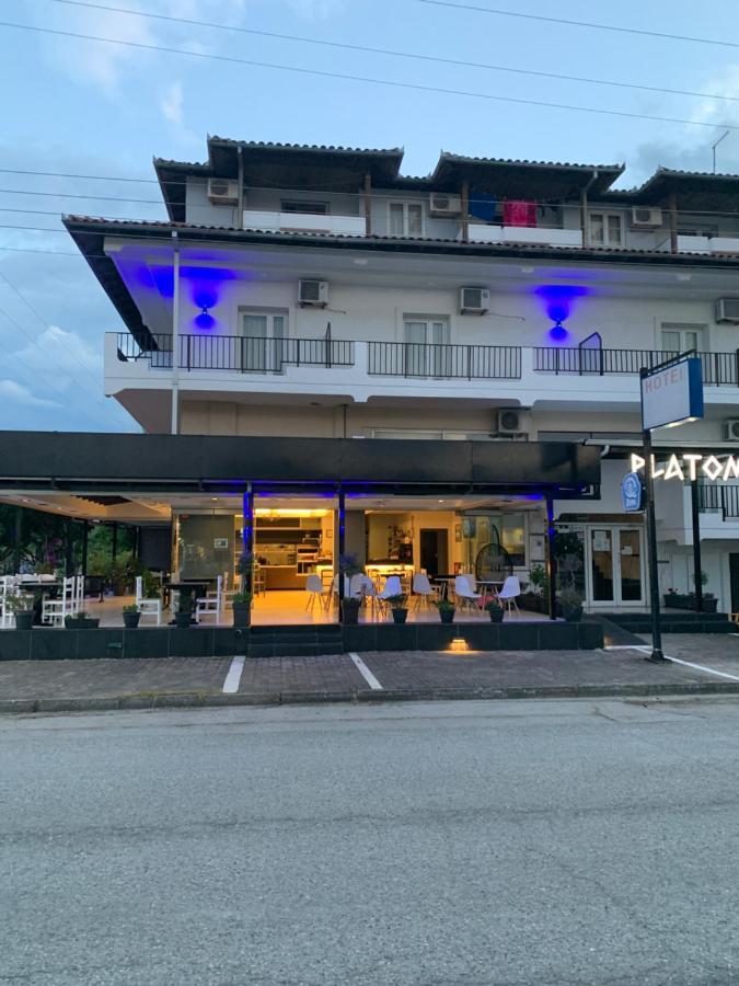 Platon Hotel Néoi Póroi Buitenkant foto